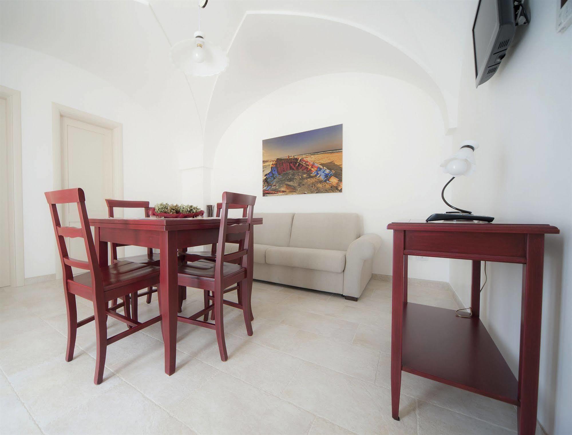 San Velletri Guest House Savelletri Ngoại thất bức ảnh