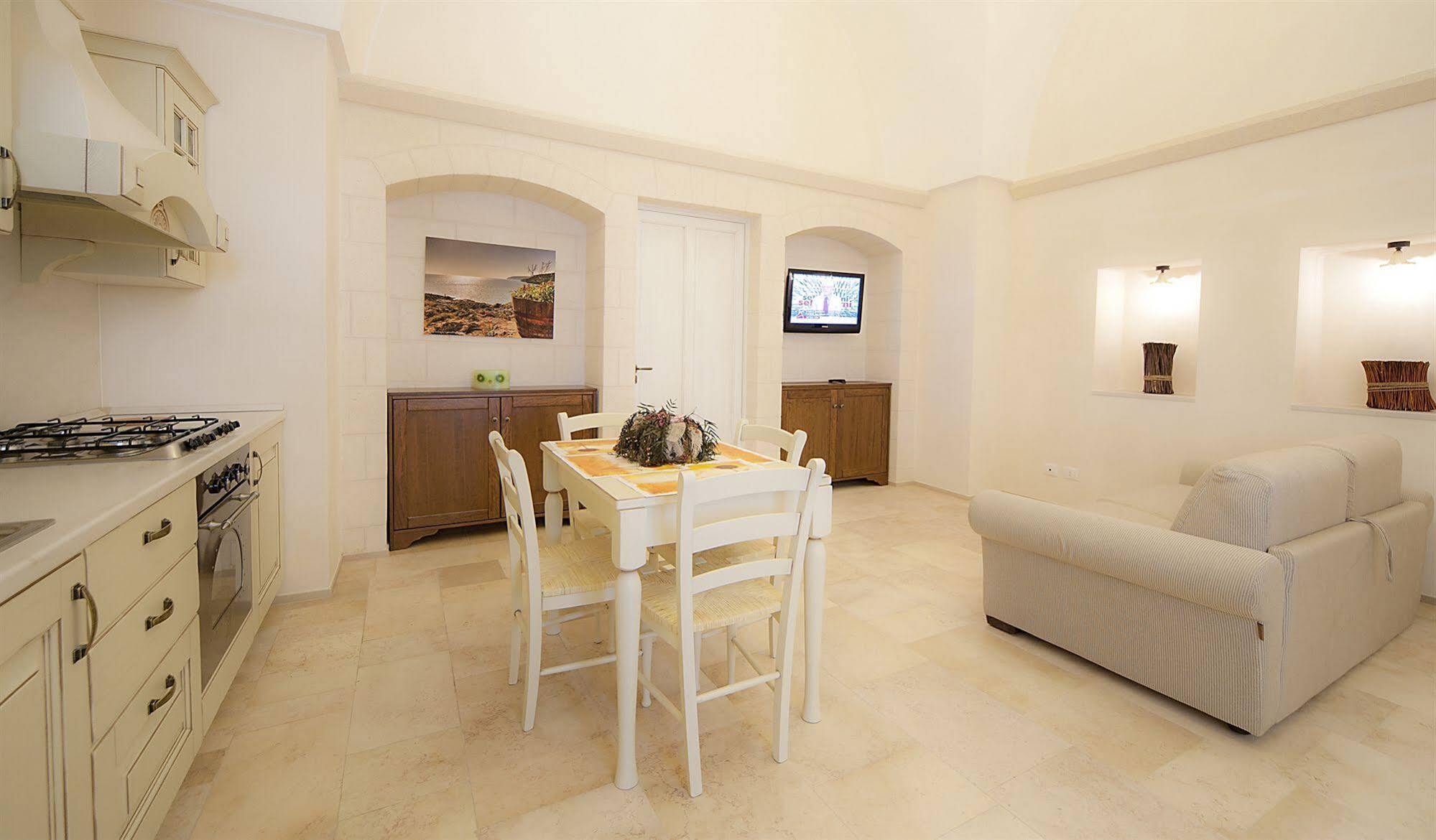 San Velletri Guest House Savelletri Ngoại thất bức ảnh
